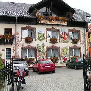  Privatunterkunft Rezydenz